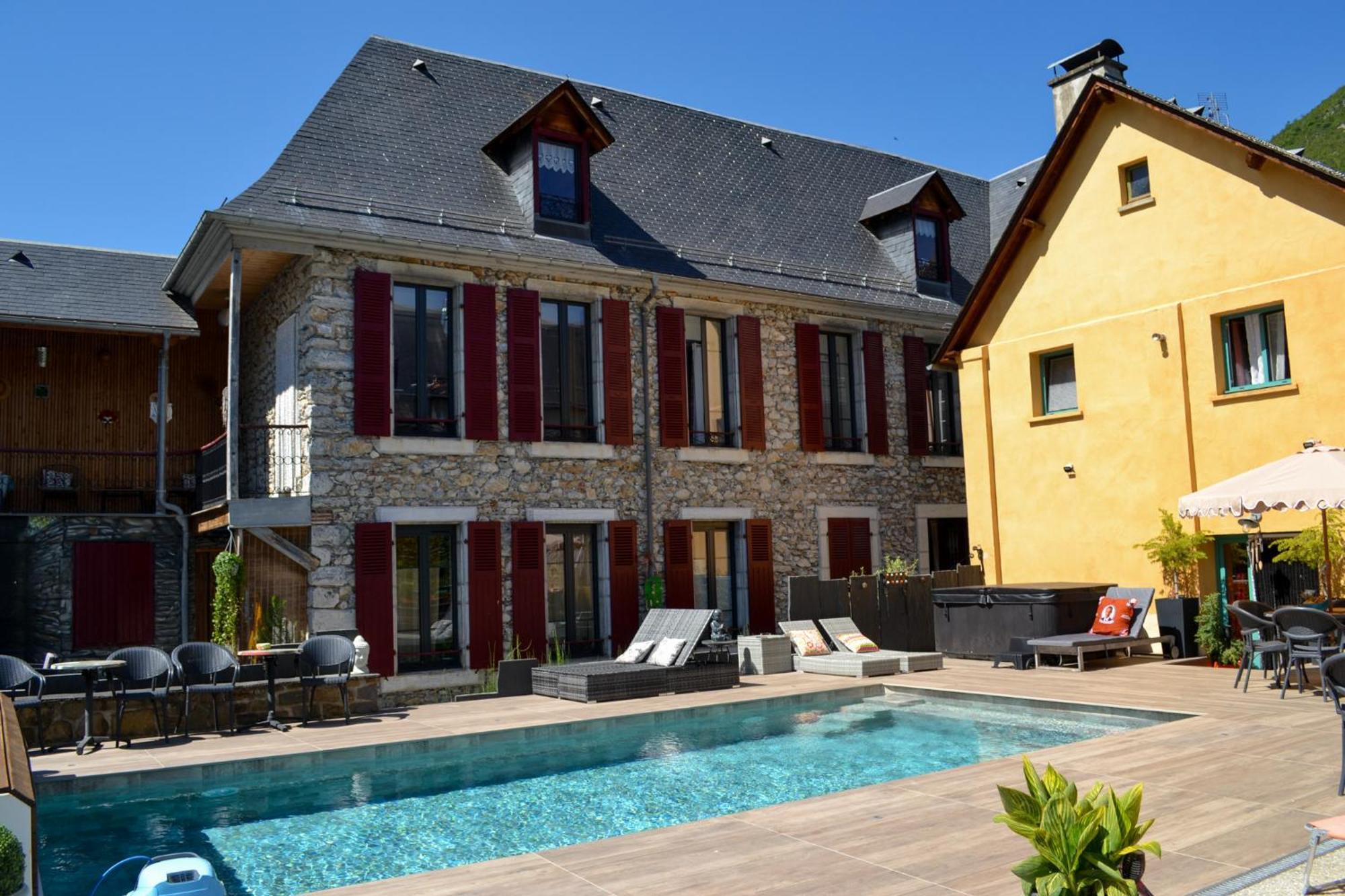 A Nouste Chambres D'Hotes Et Gite Only Adults Campan Buitenkant foto