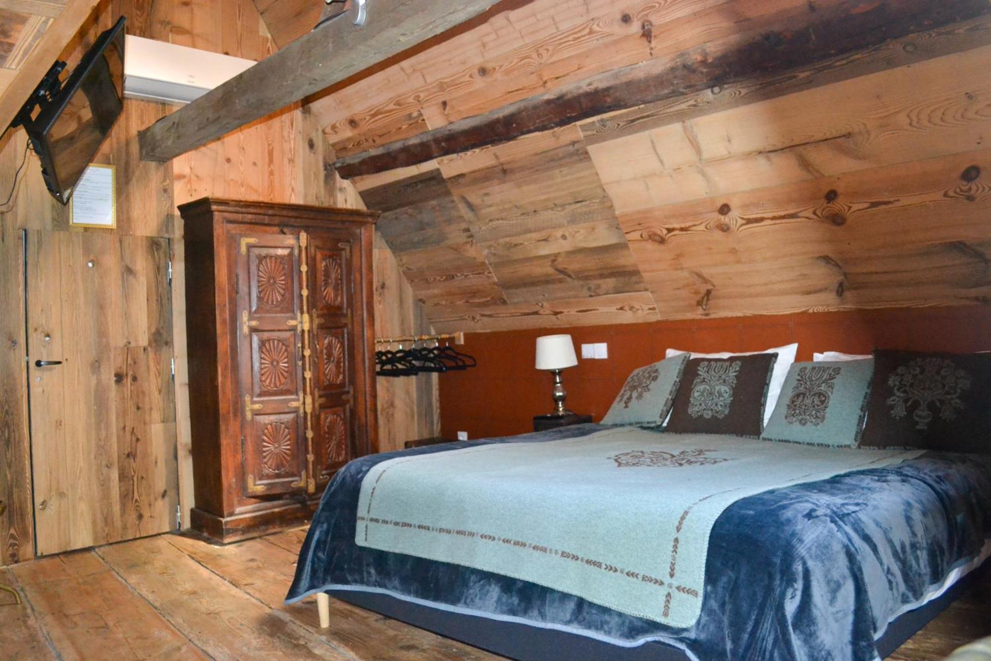 A Nouste Chambres D'Hotes Et Gite Only Adults Campan Buitenkant foto